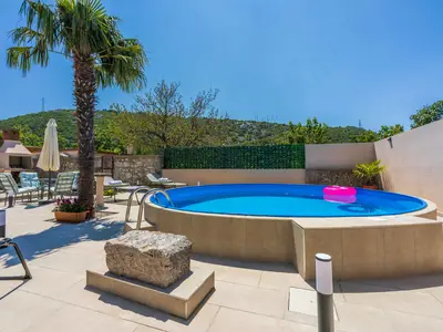 Villa für 4 Personen (80 m²) in Grizane 5/10