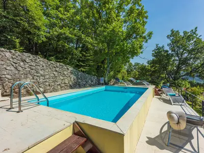 Villa für 6 Personen (220 m²) in Grizane 3/10