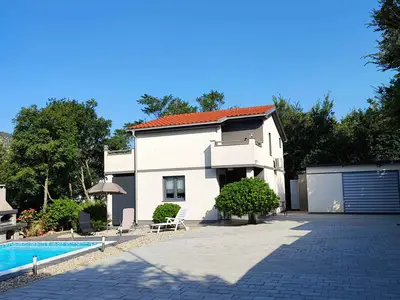 Villa für 6 Personen (100 m²) in Grizane 8/10