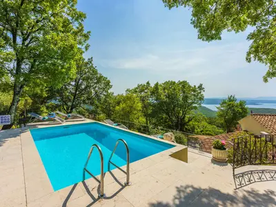 Villa für 6 Personen (220 m²) in Grizane 2/10