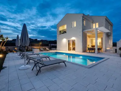 Villa Ora ist sehr gut organisiert und alles, was angeboten wird, ist exklusiv für Sie