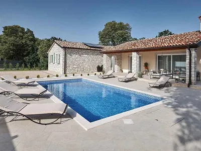 Villa für 8 Personen (150 m²) in Grožnjan 2/10