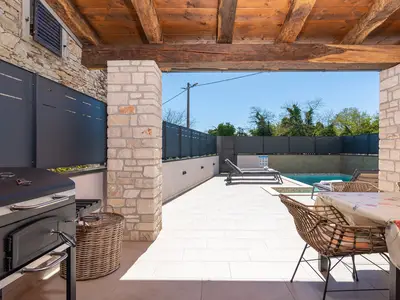 Villa für 4 Personen (120 m²) in Grožnjan 7/10
