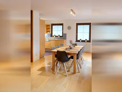 DiningRoom