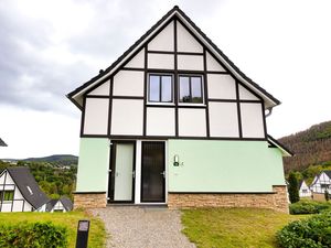 22919013-Villa-12-Heimbach-300x225-1