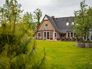 Villa für 14 Personen (242 m&sup2;) in Hellendoorn