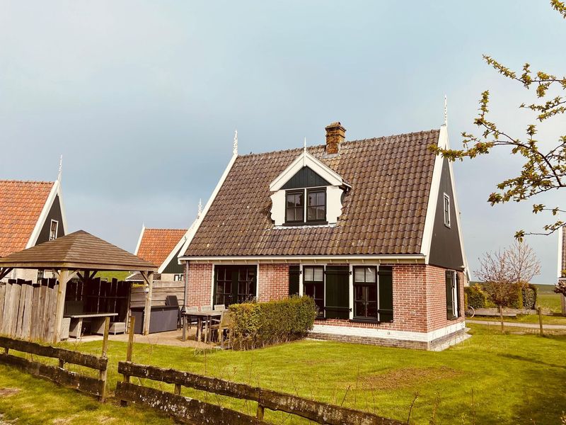 19352947-Villa-6-Hippolytushoef-800x600-2