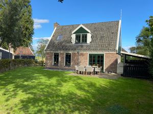 21798059-Villa-6-Hippolytushoef-300x225-4