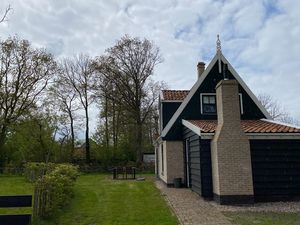 23435530-Villa-6-Hippolytushoef-300x225-4