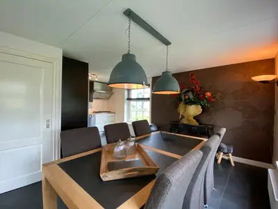 DiningRoom