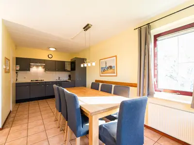 DiningRoom