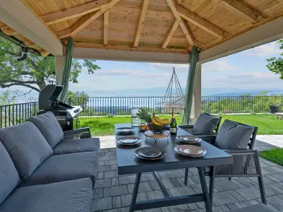 Villa für 10 Personen (220 m²) in Hreljin 4/10