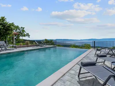 Villa für 10 Personen (220 m²) in Hreljin 10/10