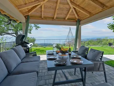 Villa für 10 Personen (220 m²) in Hreljin 7/10