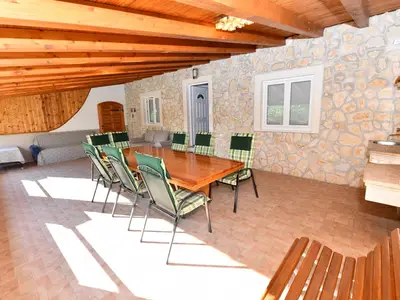 Villa für 8 Personen (90 m²) in Hrvace 3/10