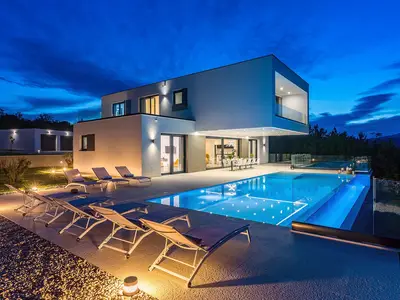 Luxusvilla Sunrise Traum mit beheiztem Pool, Whirlpool, Tennisplatz, Sauna, 10 Personen
