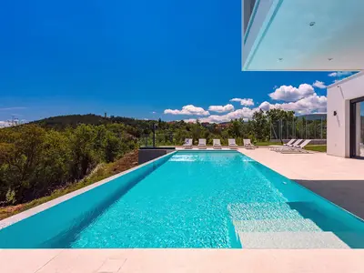 Infinity 12mx4,5m beheizter Pool