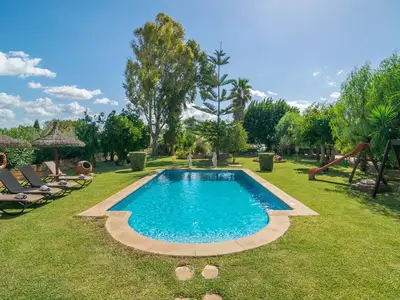 PoolOfHouse