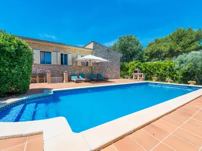 PoolOfHouse