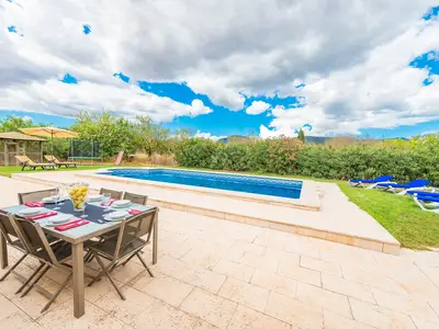PoolOfHouse