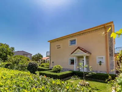 Villa für 8 Personen (220 m²) in Jadranovo 8/10