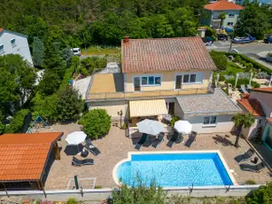 Villa für 8 Personen (172 m²) in Jadranovo