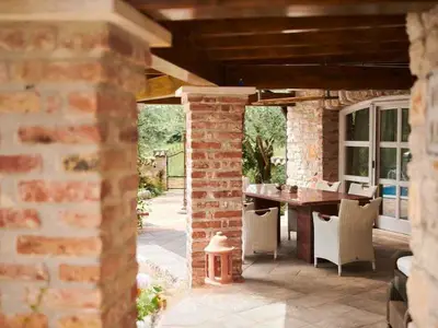 Villa für 8 Personen (264 m²) in Jehnići 2/10
