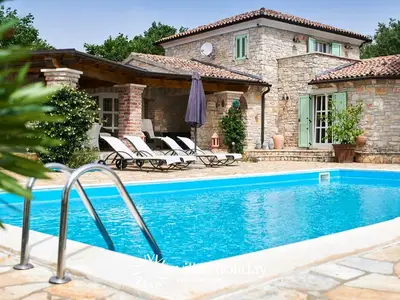 Villa für 8 Personen (264 m²) in Jehnići 1/10