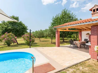 Villa für 5 Personen (90 m²) in Juršići 10/10