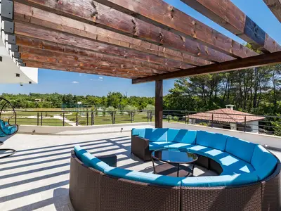 Villa für 14 Personen (500 m²) in Juršići 6/10