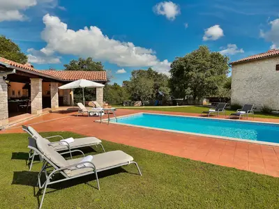 Villa für 6 Personen (130 m²) in Juršići 4/10
