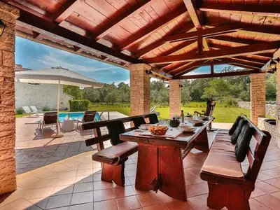 Villa für 6 Personen (130 m²) in Juršići 5/10