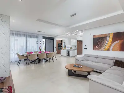 Villa für 10 Personen (180 m²) in Juršići 7/10