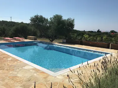 PoolOfHouse