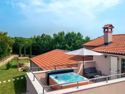 Villa für 6 Personen (171 m²) in Brajkovići 5/10