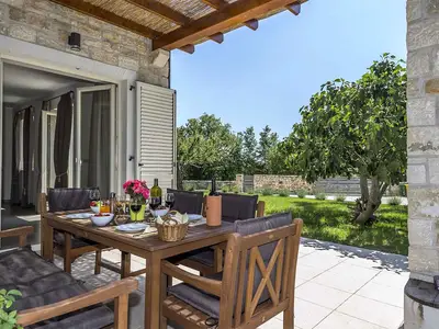 Villa für 6 Personen (171 m²) in Brajkovići 7/10