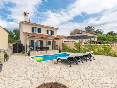 Villa für 4 Personen (120 m²) in Kanfanar 2/10