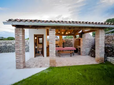 Villa für 10 Personen (320 m²) in Krmed 7/10