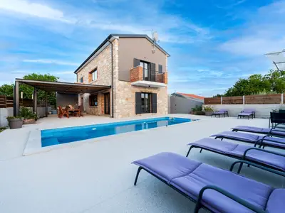 Villa für 8 Personen (200 m²) in Kanfanar 3/10