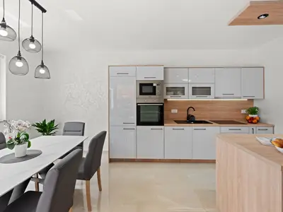 Villa für 6 Personen (150 m²) in Brajkovići 6/10