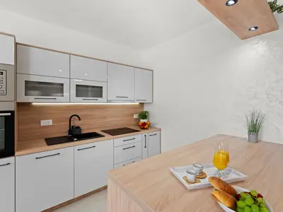 Villa für 6 Personen (150 m²) in Brajkovići 7/10