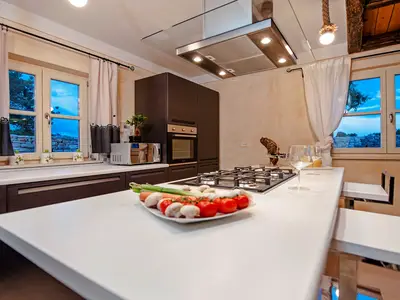 Villa für 8 Personen (320 m²) in Krmed 7/10