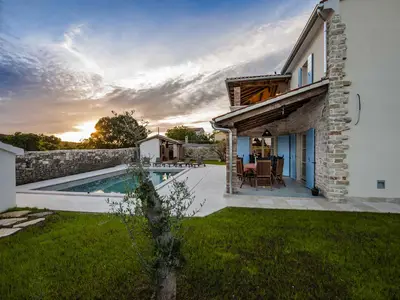 Villa für 10 Personen (320 m²) in Krmed 10/10
