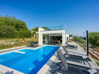 Villa für 6 Personen (120 m²) in Karojba 2/10