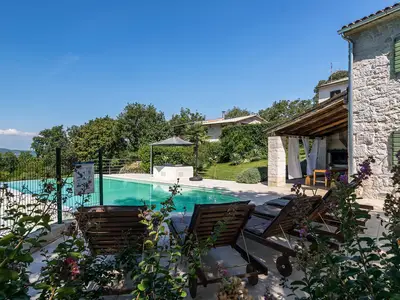 Villa für 8 Personen (180 m²) in Karojba 9/10