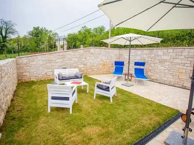 Villa für 6 Personen (90 m²) in Karojba 7/10