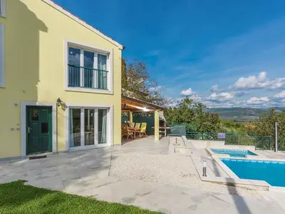 Villa für 6 Personen (105 m²) in Karojba 8/10