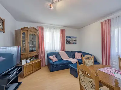 Villa für 8 Personen (121 m²) in Kaštel 7/10