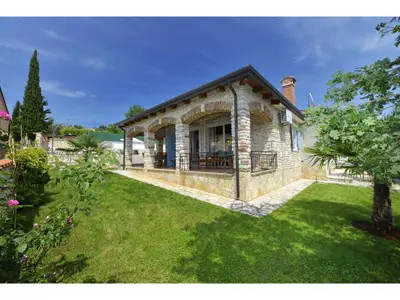 Villa für 8 Personen (120 m²) in Kaštelir 3/10