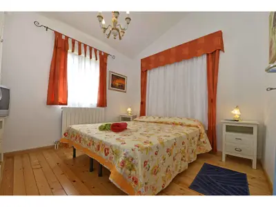 Villa für 8 Personen (120 m²) in Kaštelir 7/10
